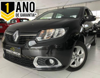 Renault Sandero DINAMYQUE 1.6 - Preta - 2014/2015