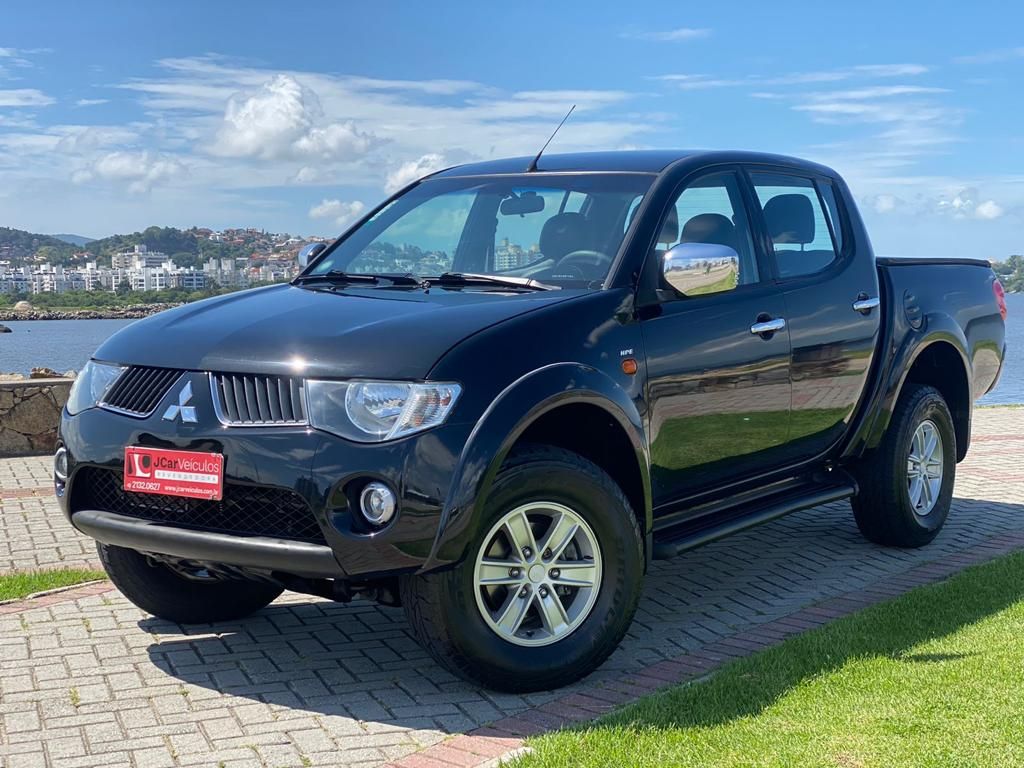 L200 Triton HPE 3.2 CD TB Int.Diesel Aut