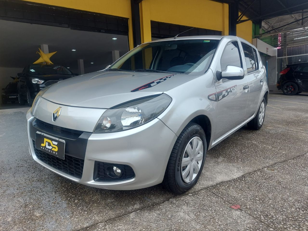 SANDERO EXP1016V