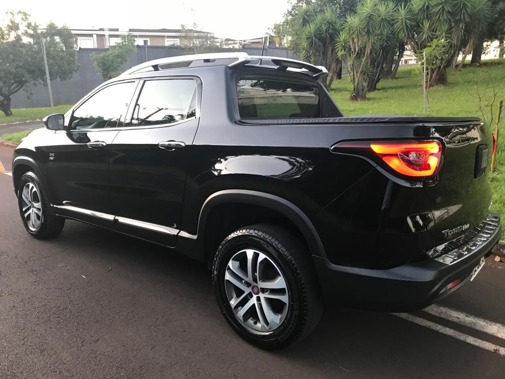 Toro Volcano 2.0 16V 4x4 TB Diesel Aut.