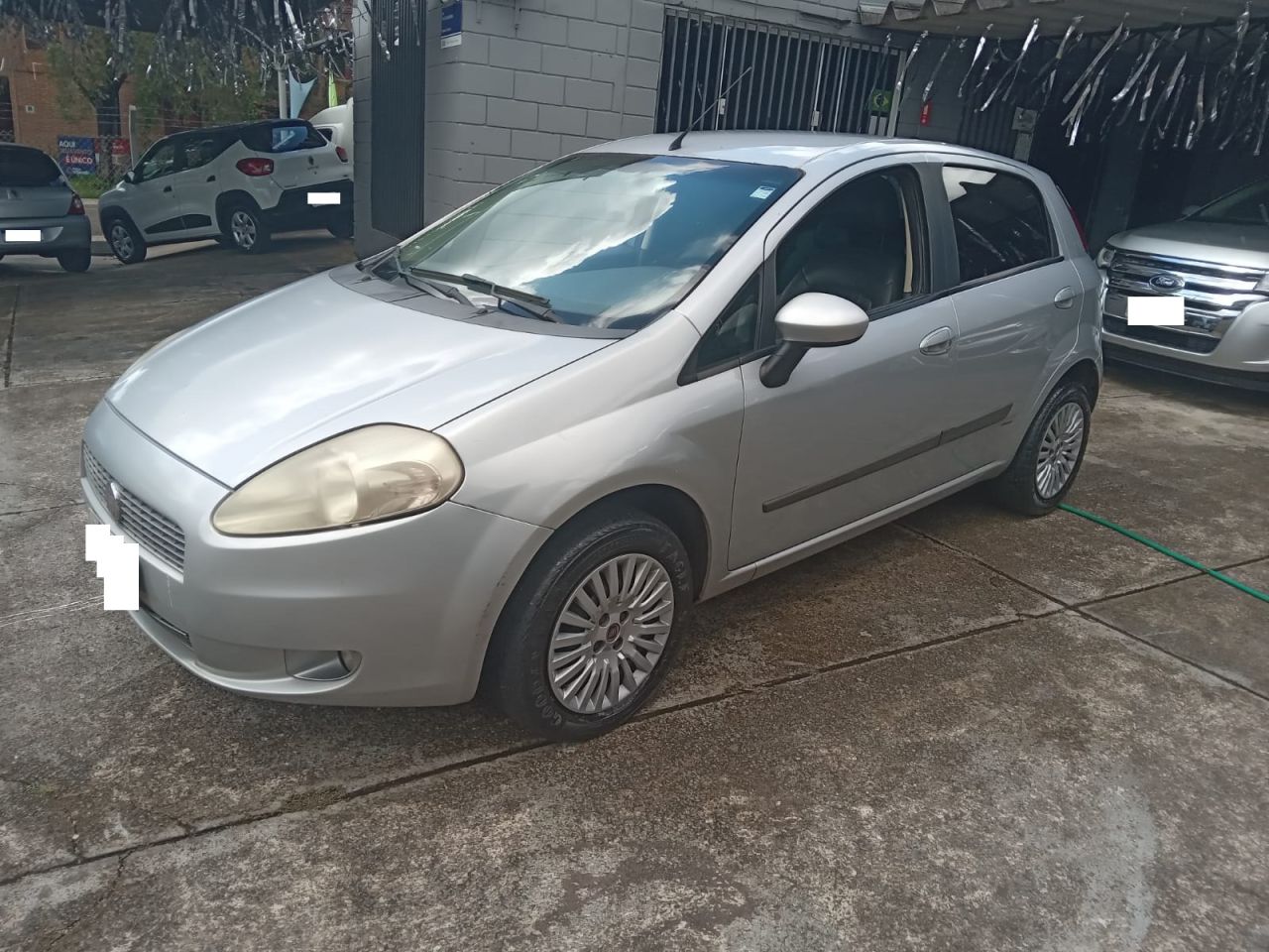 Punto HLX 1.8 Flex 8V 5p