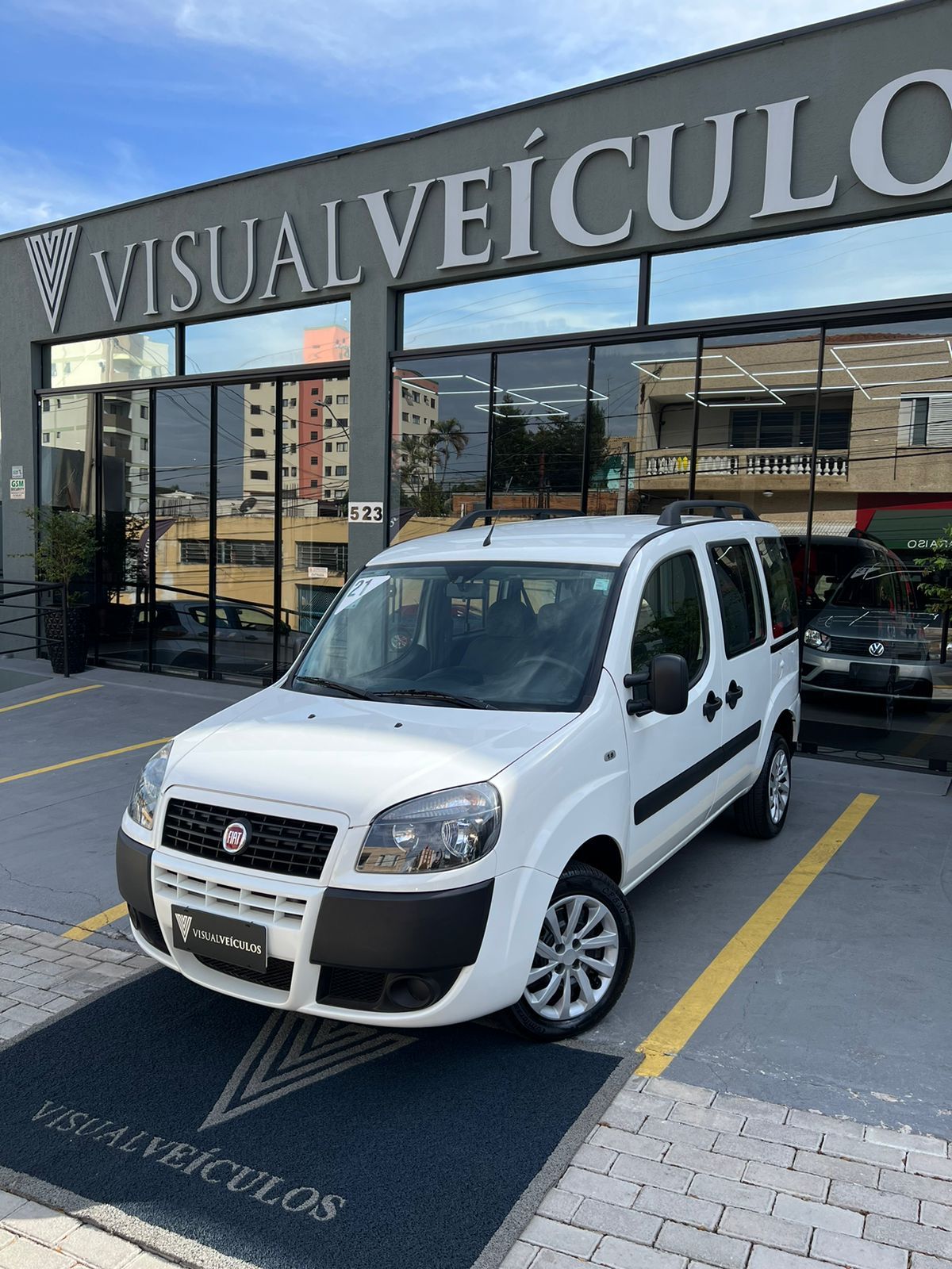 DOBLO ESSENCE 7 LUGARES 1.8 FLEX MEC.