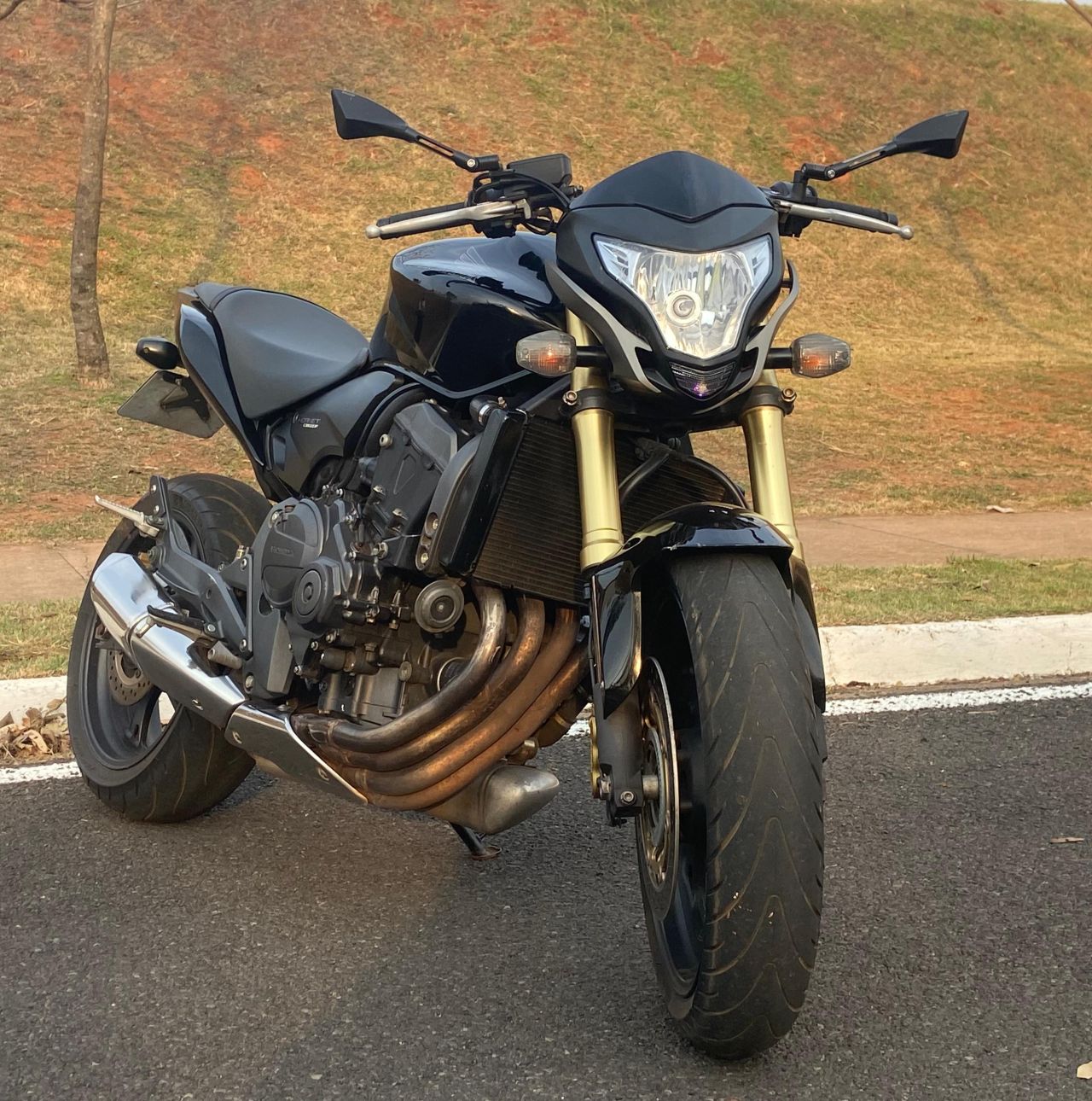 CB 600F HORNET