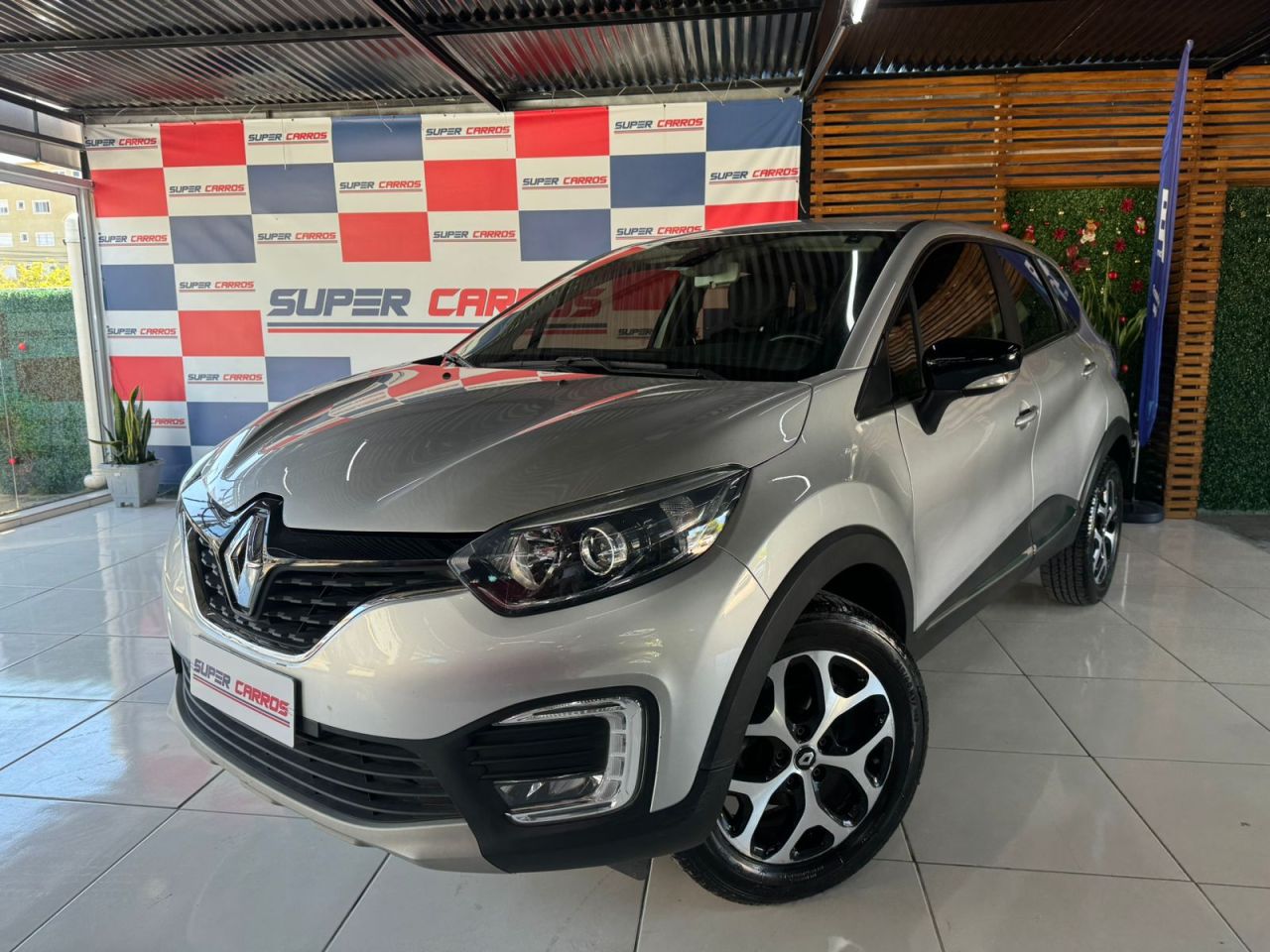CAPTUR Intense 1.6 16V Flex 5p Aut.