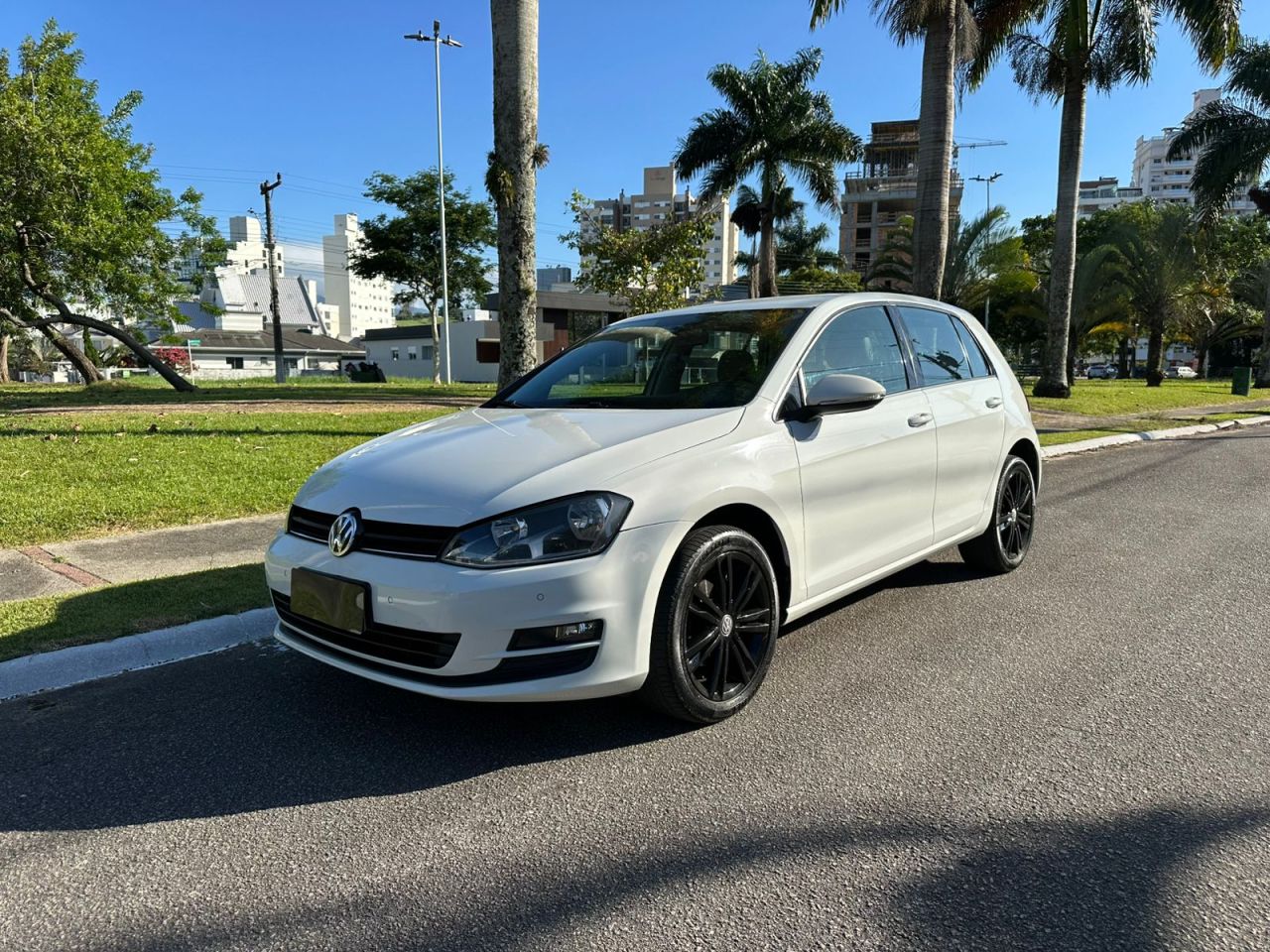 Golf Comfortline 1.4 TSI 140cv Aut.