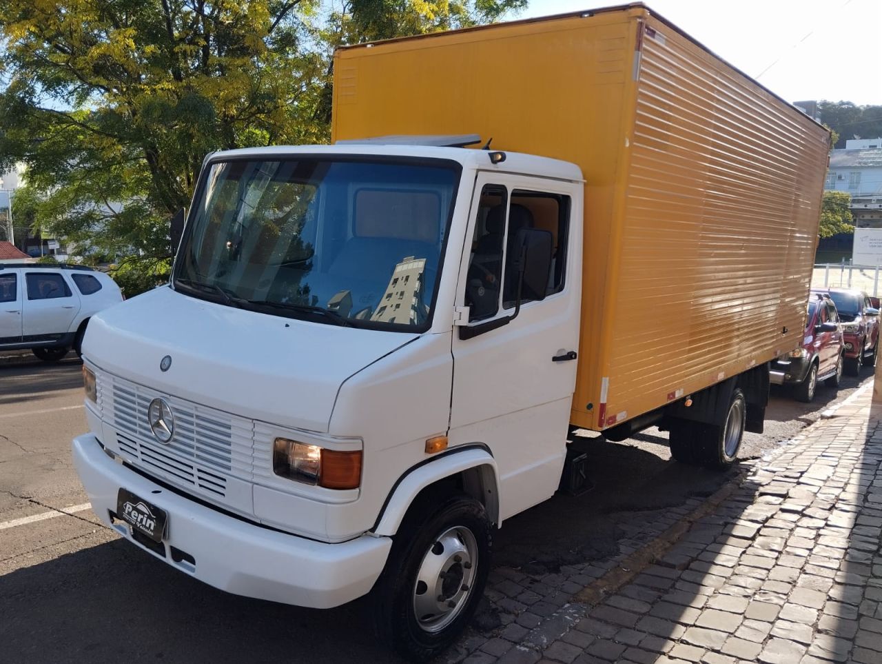 M.B 710 FURGAO