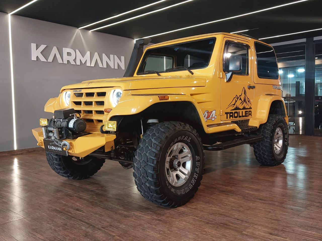 T-4 4x4 3.0 TB Int. Cap. Rigida Diesel
