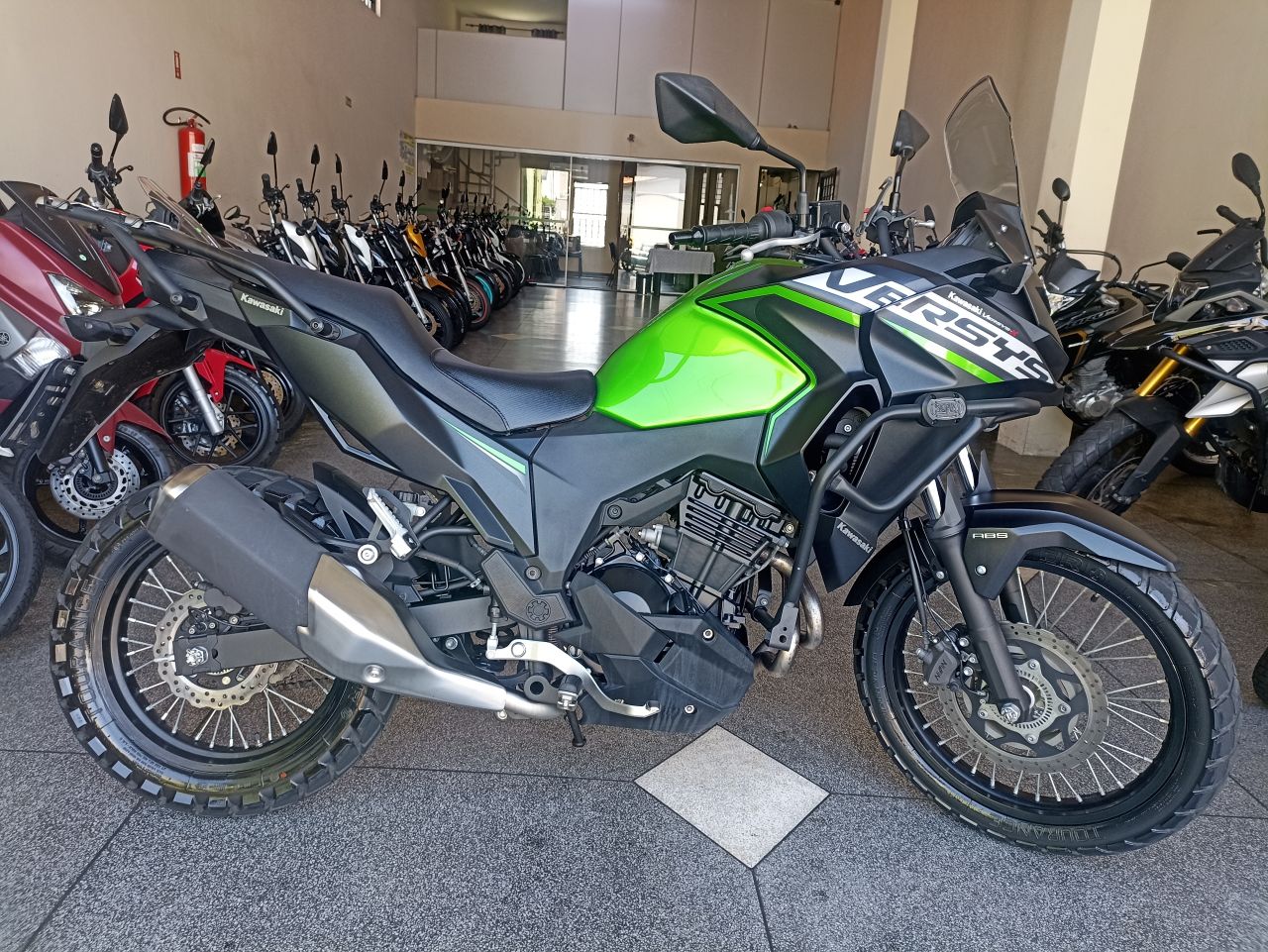 Versys-X 300
