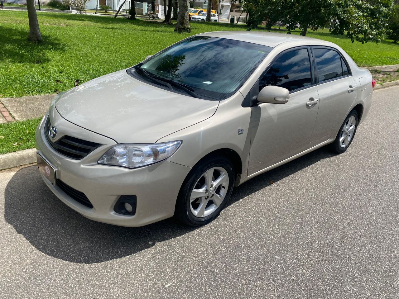Corolla XEi 2.0 Flex 16V Aut.