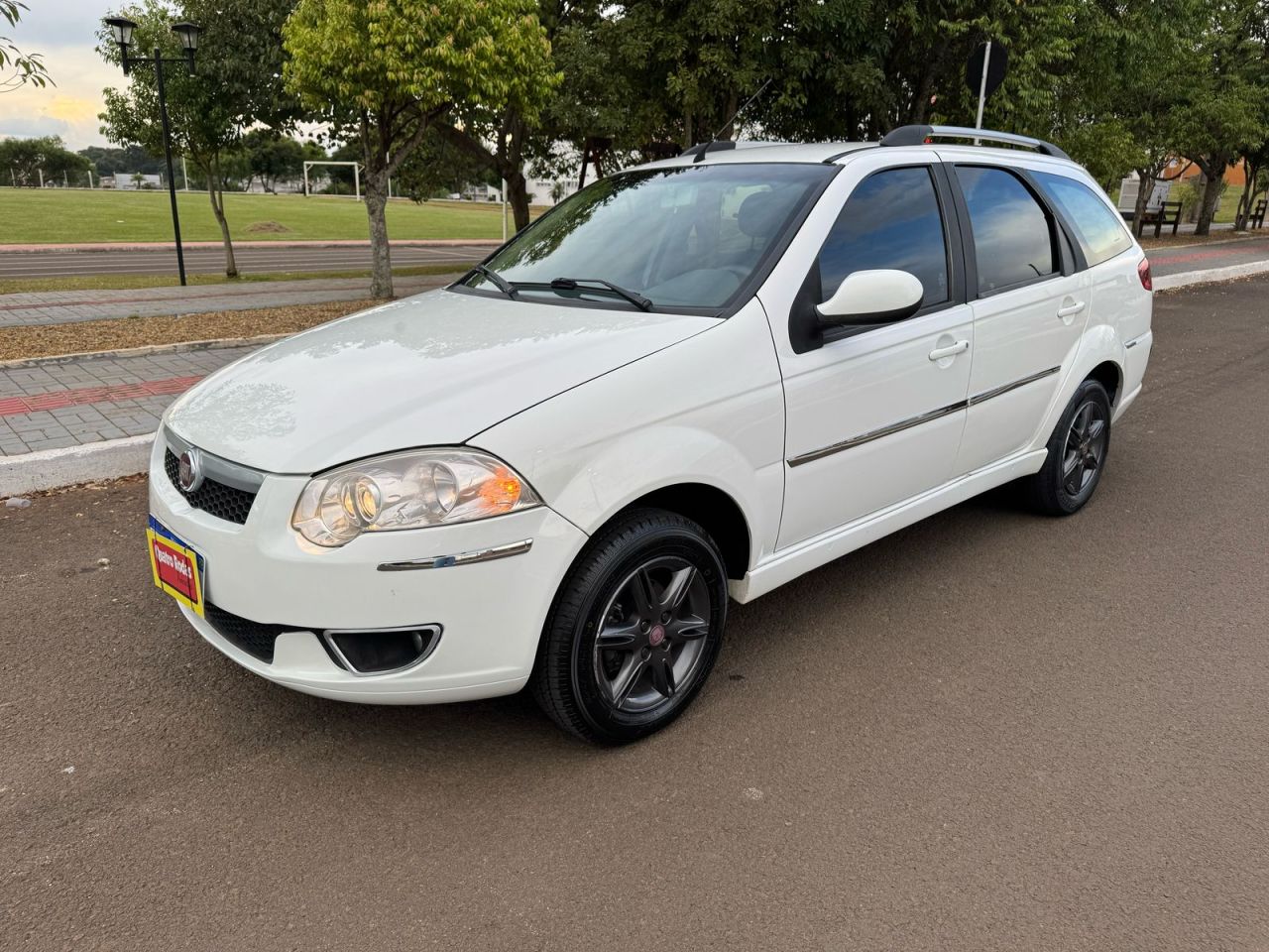 Palio Week. ATTRACTIVE 1.4 Fire Flex 8V
