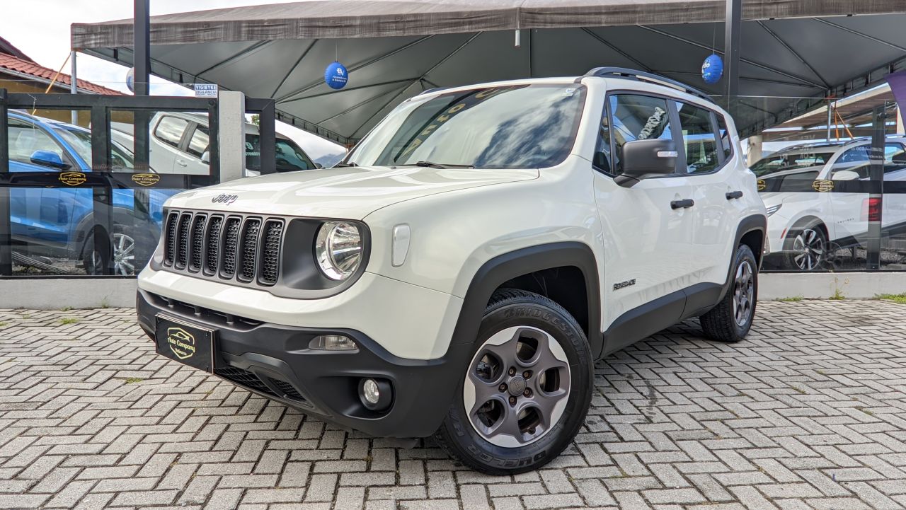 Renegade STD 1.8 4x2 Flex 16v Aut.