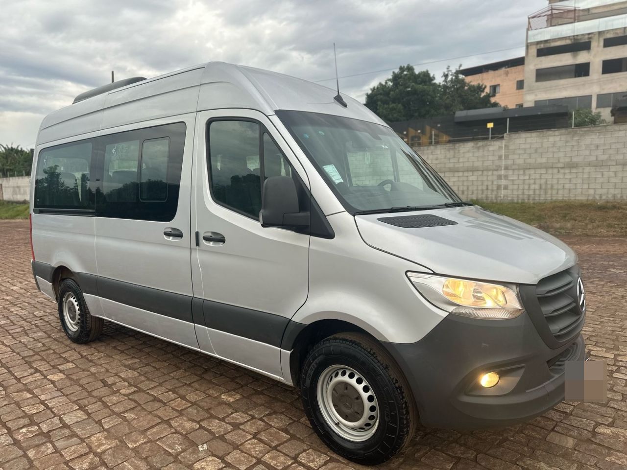 SPRINTER CDI 416 ANO 2022 CURTA T.ALTO LUXO JM COD.335