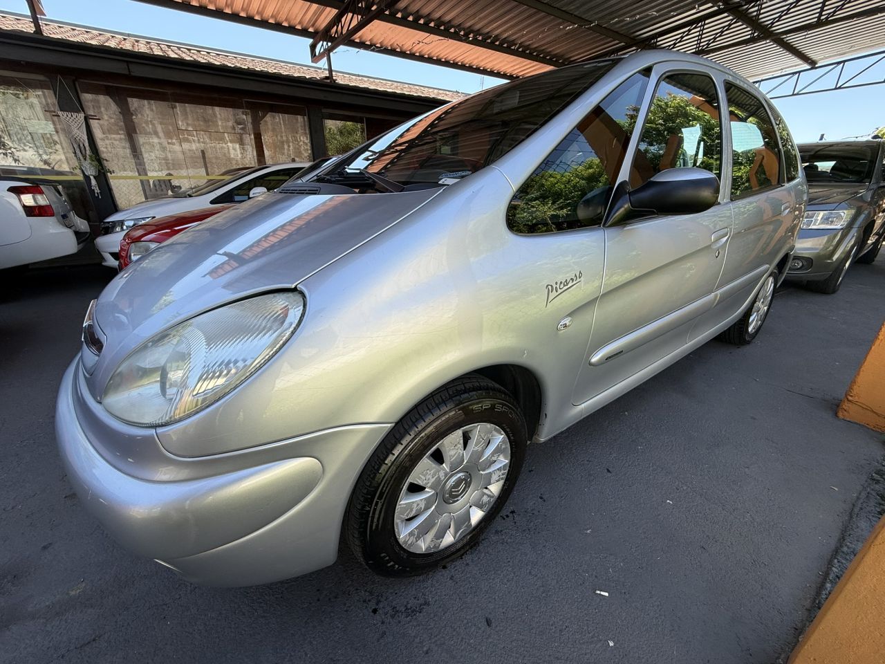 Xsara Picasso Exclusive 2.0 16V Aut.