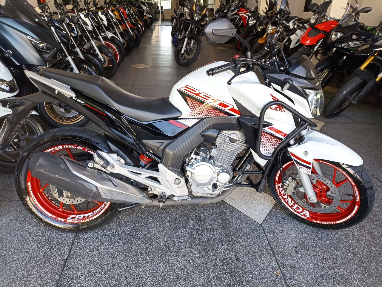 CB 250 TWISTER/FLEXONE