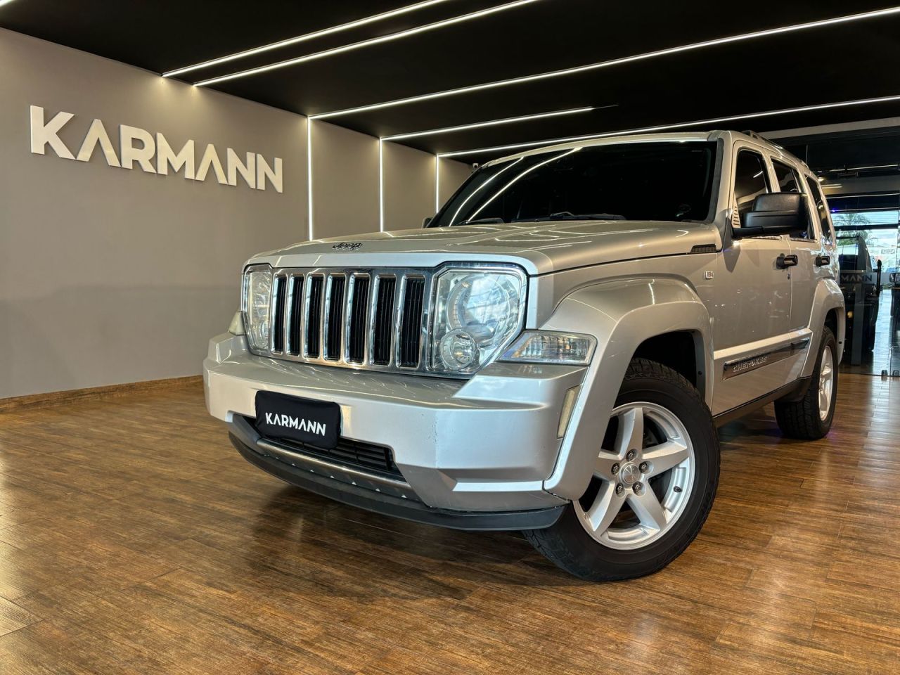 Cherokee Limited 3.7 4x4 V6 12V Aut.