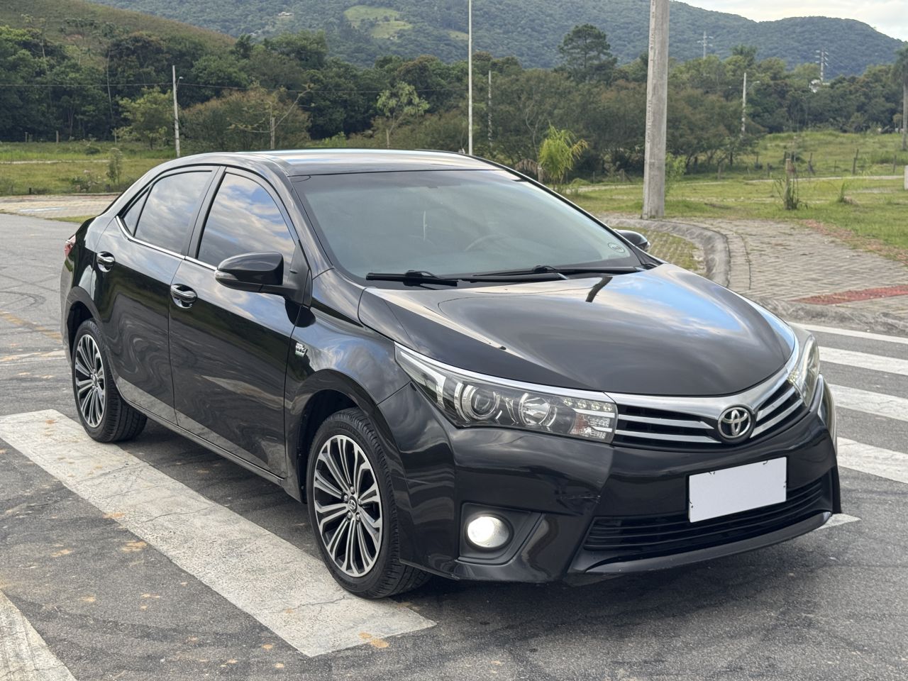 Corolla ALTIS Premium. 2.0 Flex 16V Aut