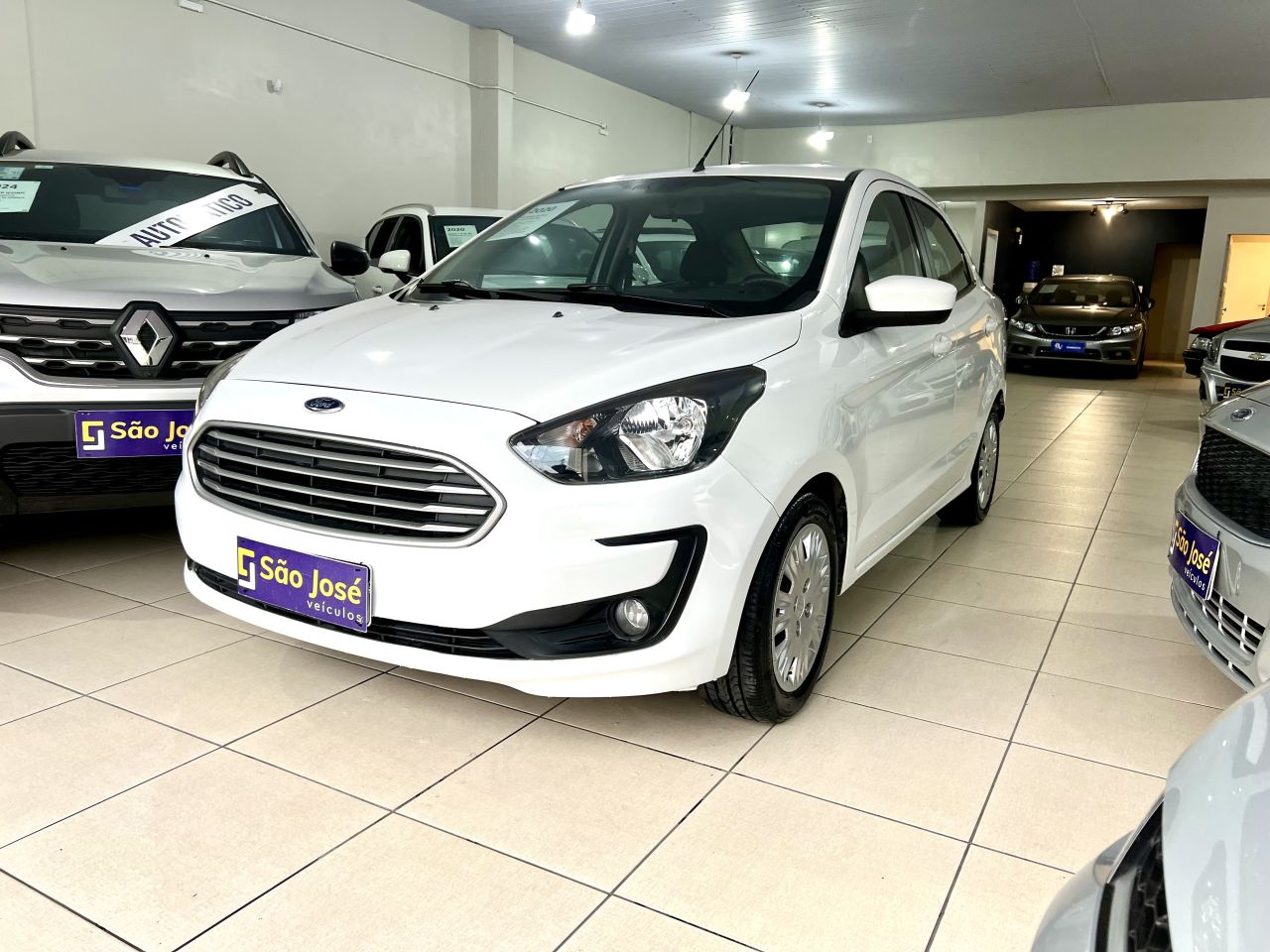 Ka 1.5 Sedan SE Plus 12V Flex 4p Aut.