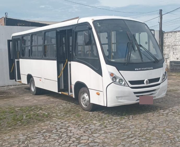 NEOBUS THUNDER + ANO 2013 VW 91.60 CUMMINS JM COD.833