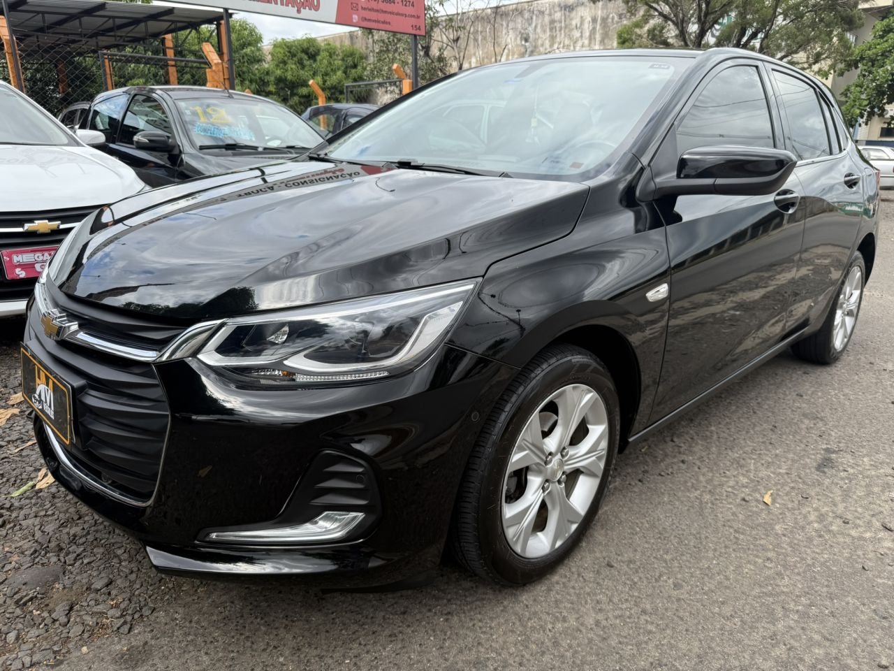 ONIX HATCH PREM. 1.0 12V TB Flex 5p Aut.