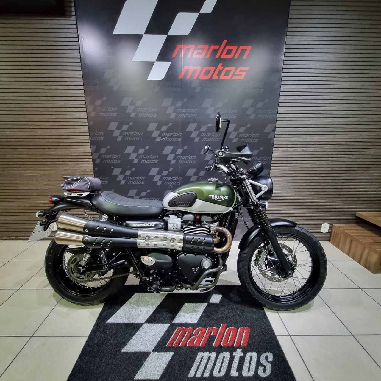 STREET SCRAMBLER 900cc