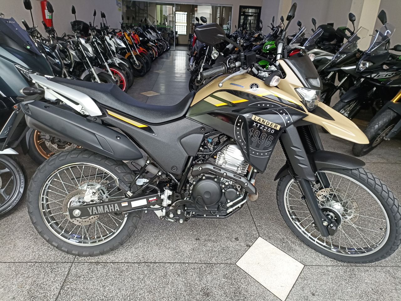 XTZ 250 LANDER 249cc/LANDER BLUEFLEX/ABS