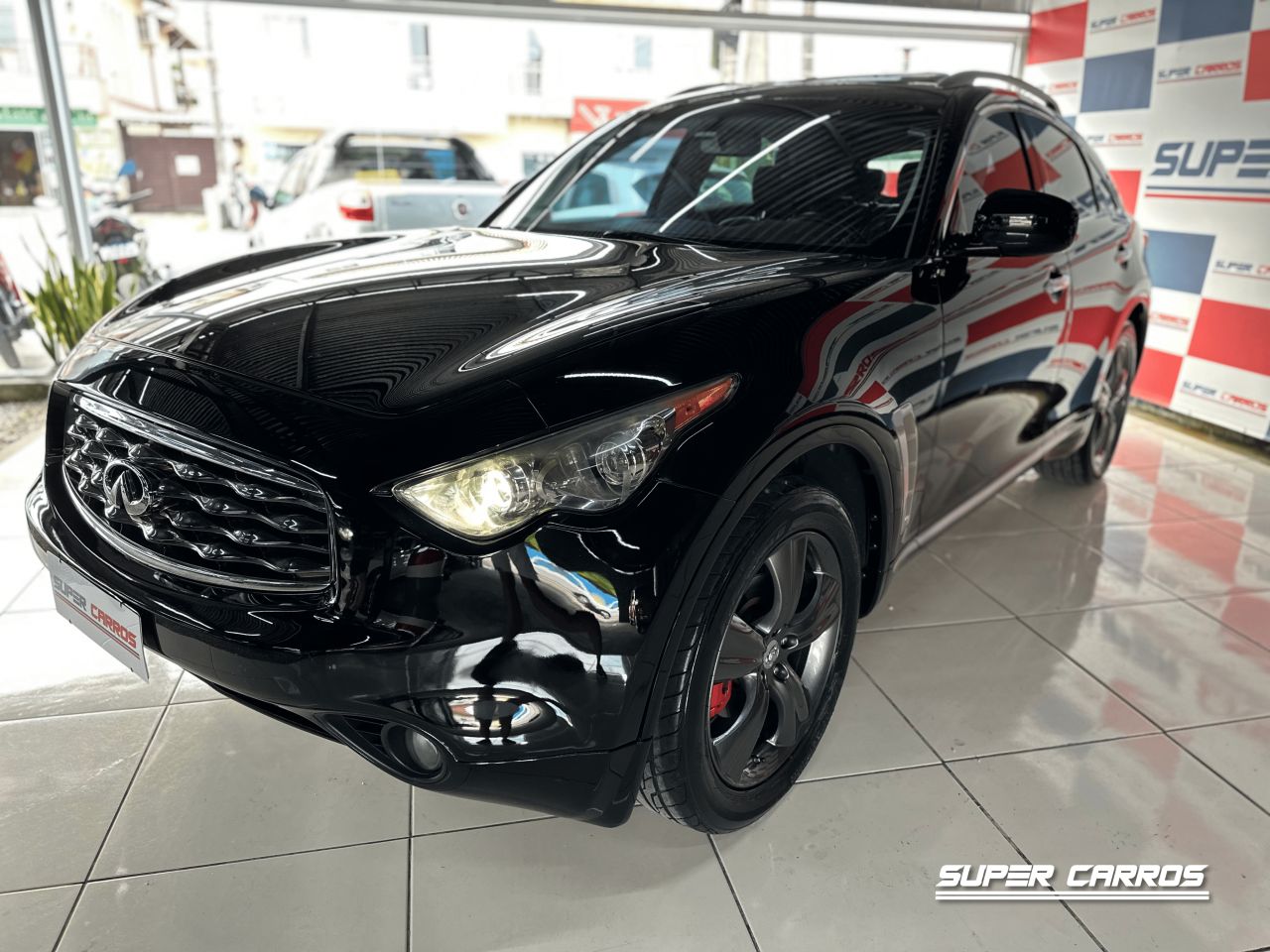 Fx 35 AWD