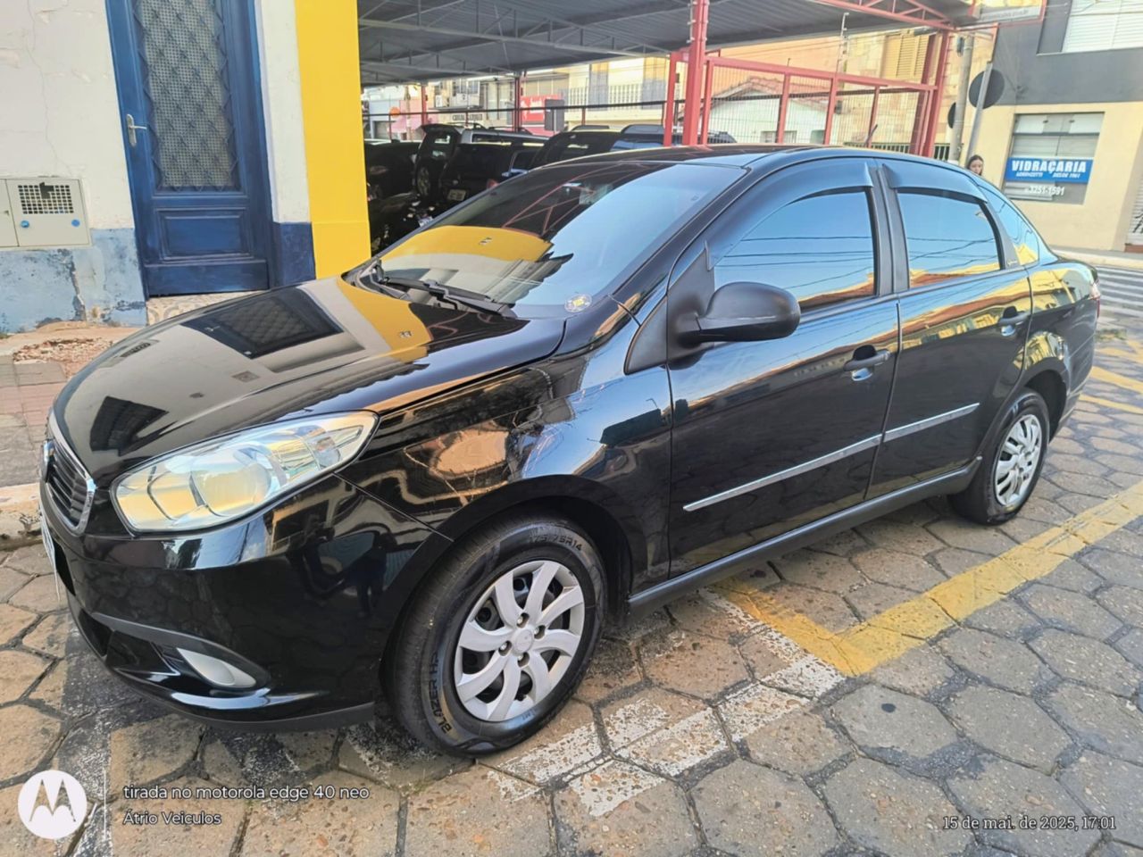 Grand Siena ATTRACTIVE 1.0 Flex 8V 4p