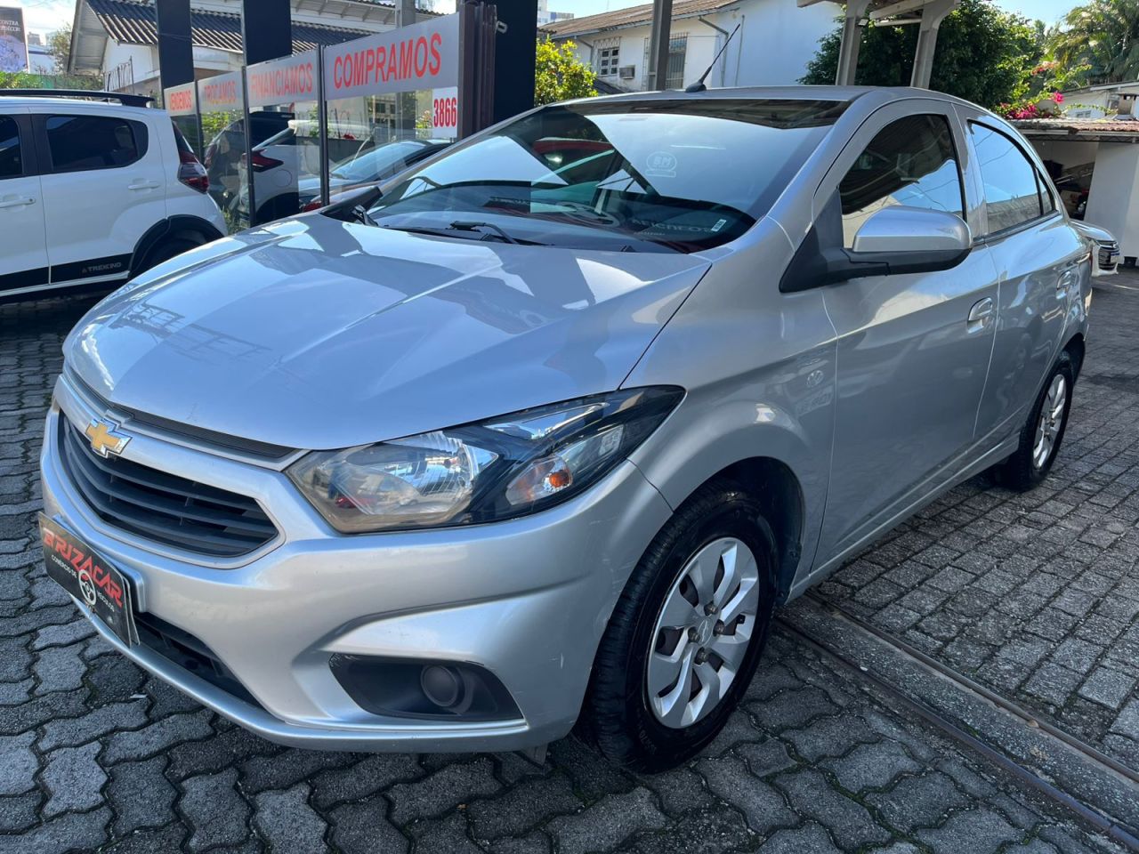 ONIX HATCH LT 1.0 8V FlexPower 5p Mec.