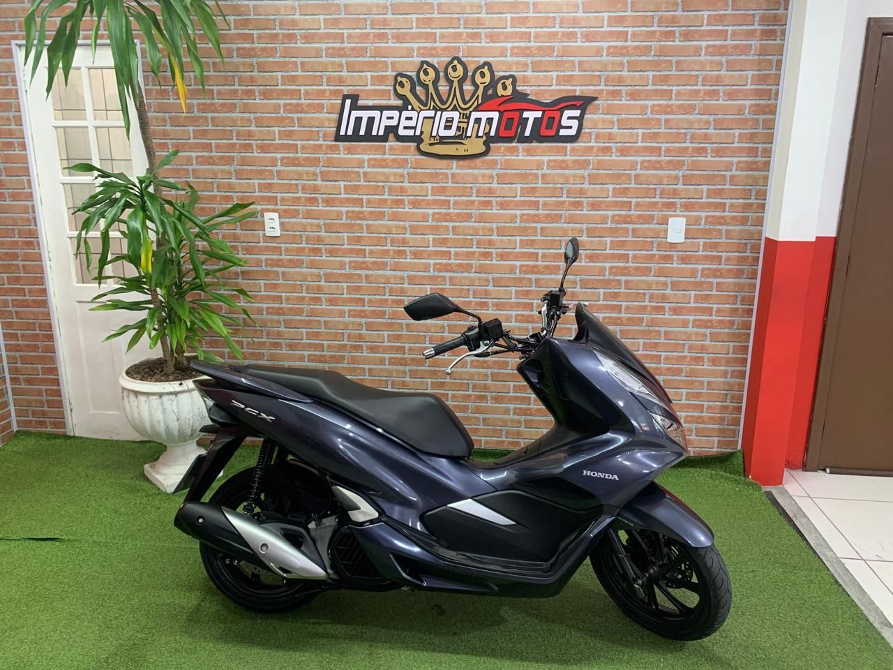 PCX 150/DLX