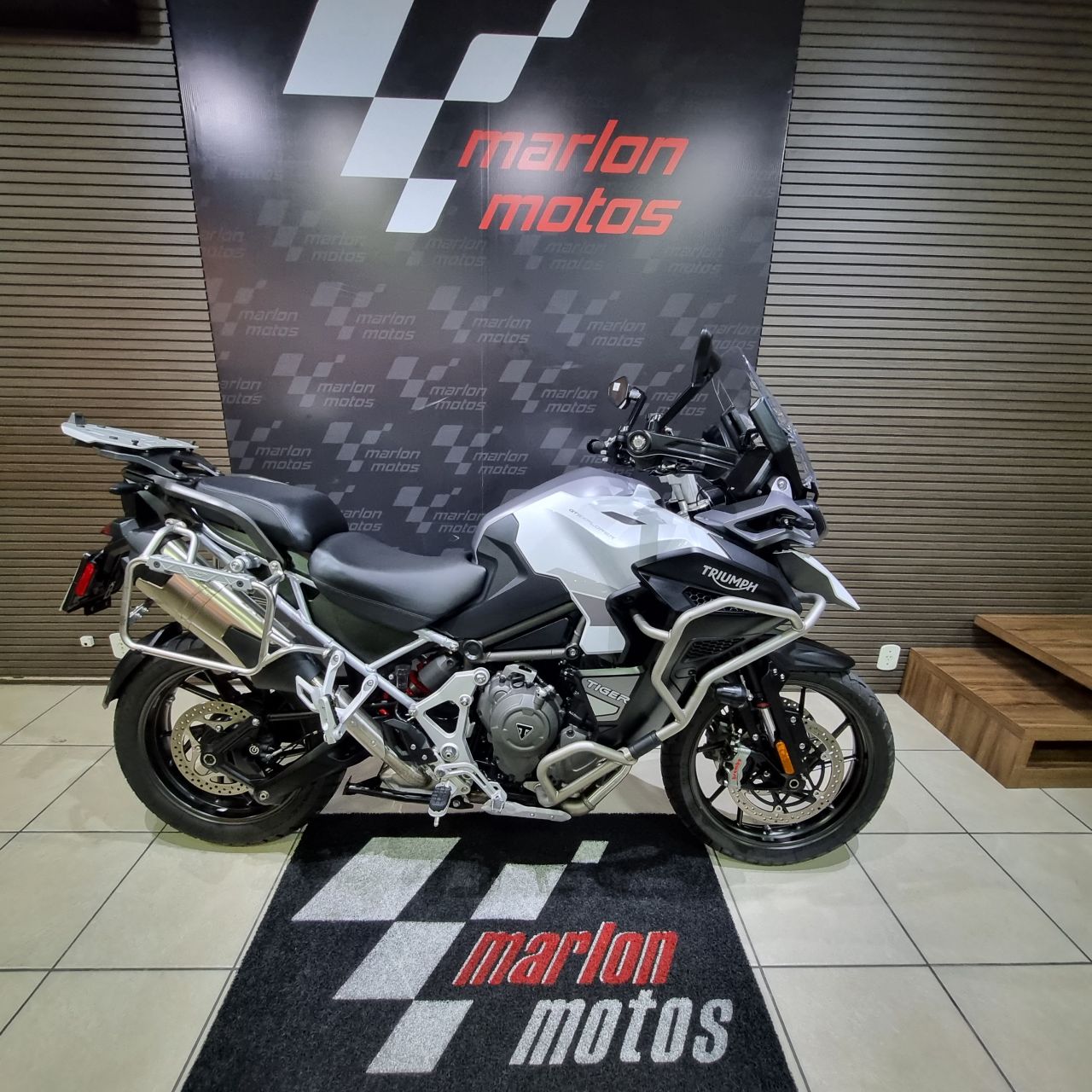 TIGER 1200 GT EXPLORER