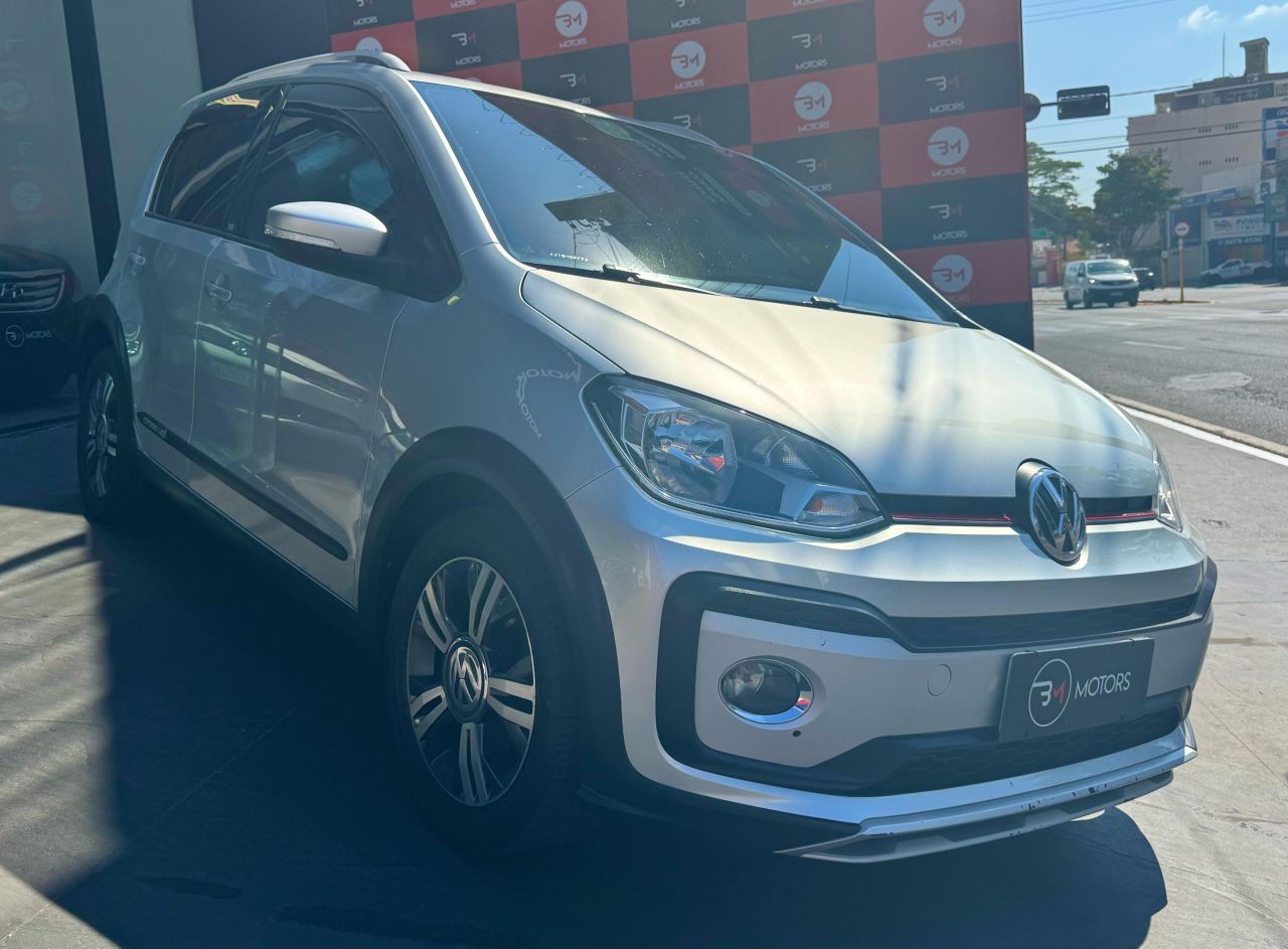 up! cross 1.0 TSI Total Flex 12V 5p