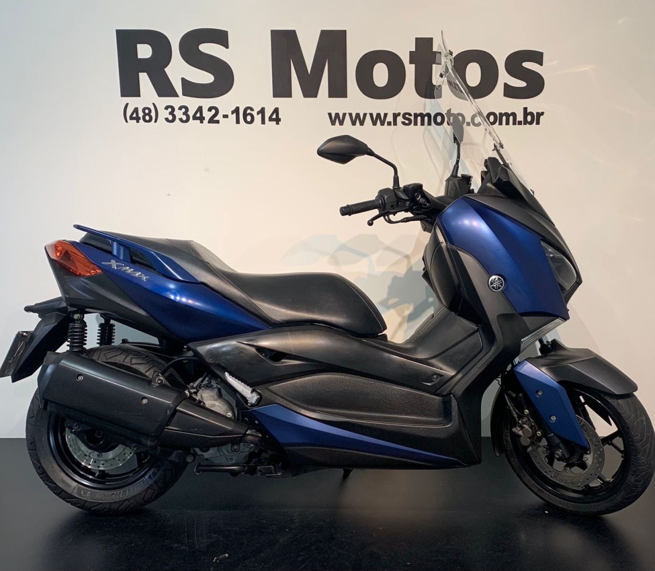 XMAX 250 ABS