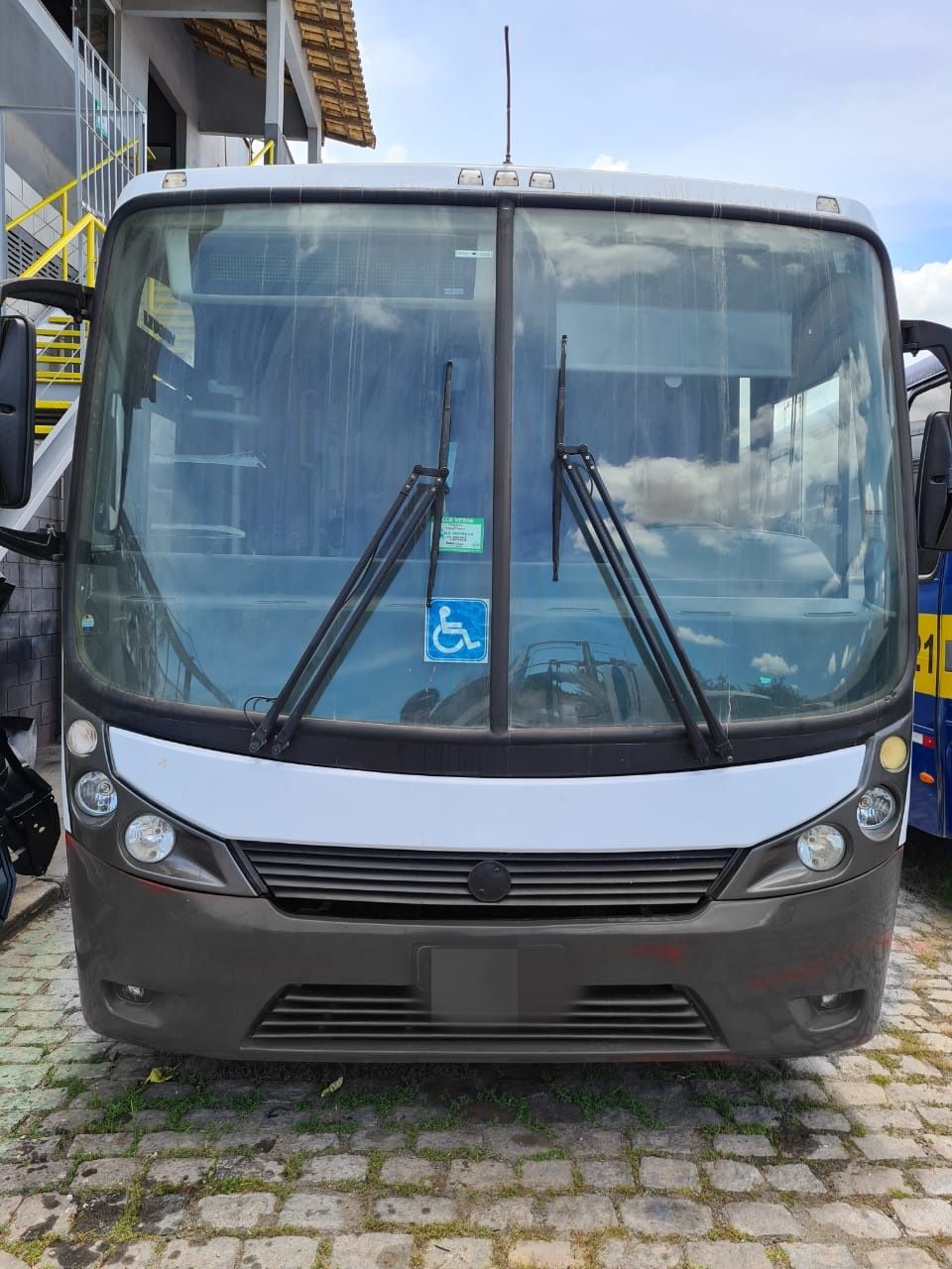 COMIL VERSATILE ANO 2009 VW 17.230 JM COD.1537