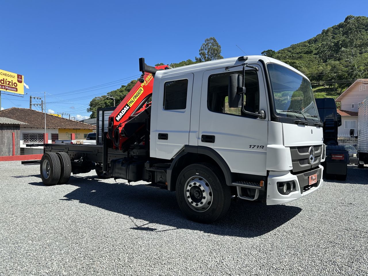MB Atego 1719 Munck Madal 15.500