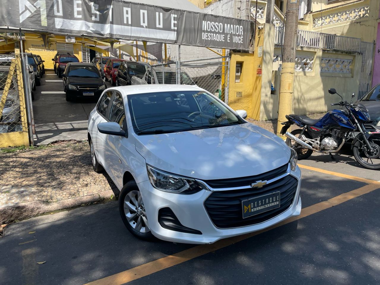 ONIX HATCH LT 1.0 12V Flex 5p Mec.