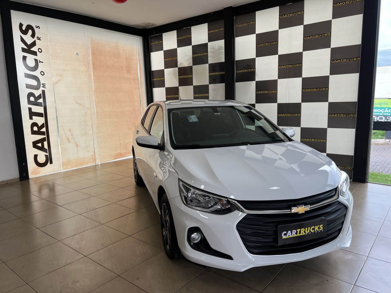 ONIX HATCH LT 1.0 12V TB Flex 5p Mec.