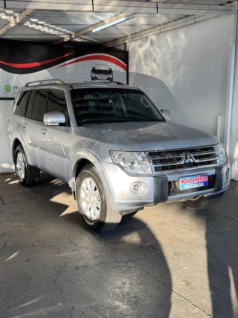 Pajero HPE Full 3.8 V6 250cv 5p Aut.