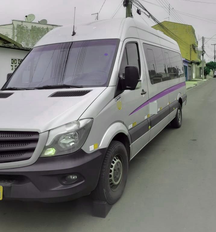 SPRINTER CDI 415 ANO 2019 LUXO JM COD.38