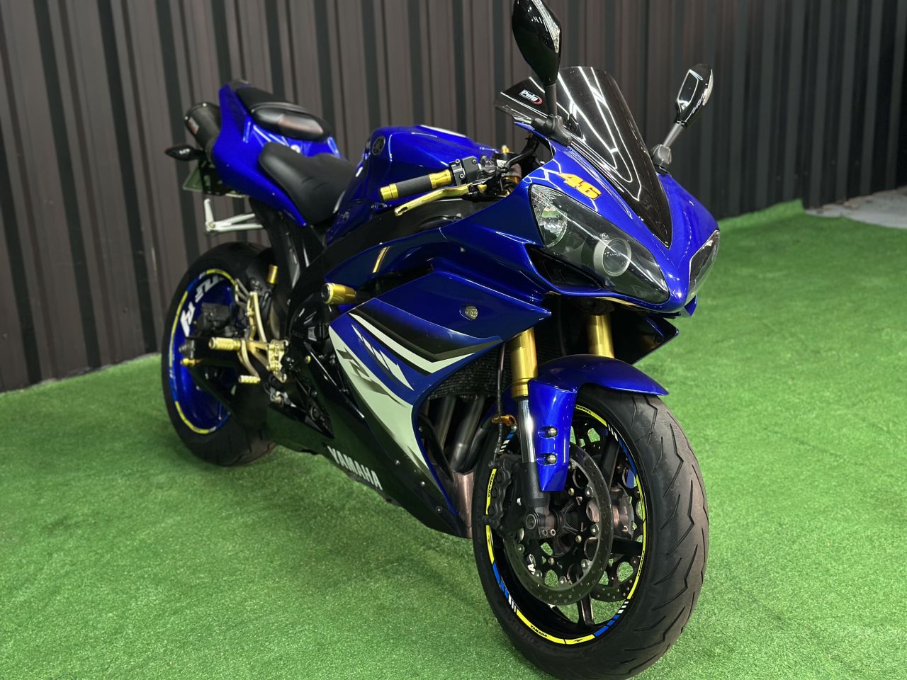 YZF R-1 1000