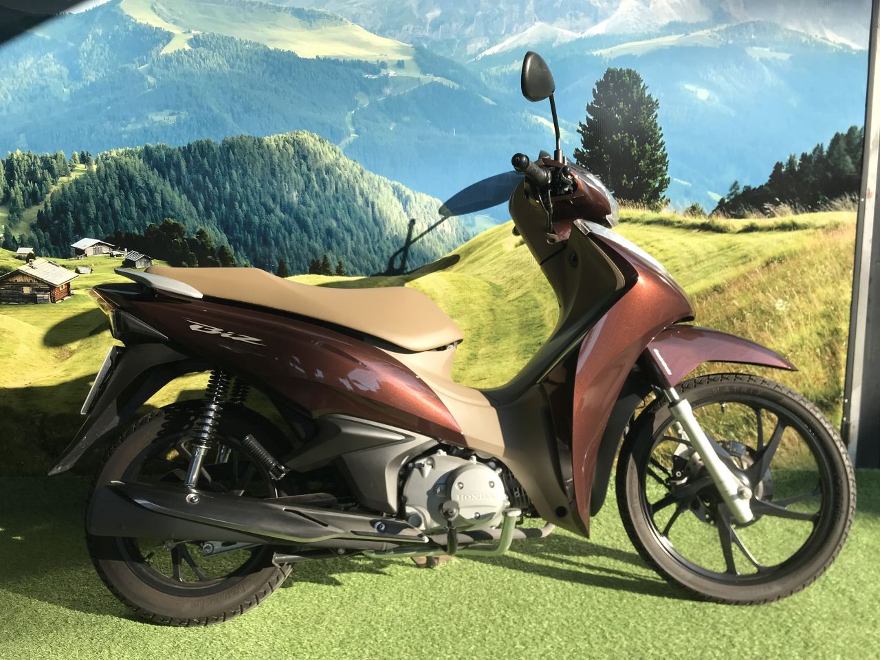 BIZ 125/125i Flex