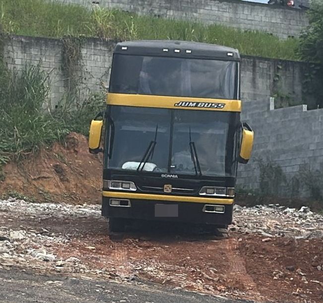 BUSSCAR LD P400 ANO 2000 SCANIA K124 JM COD.1024