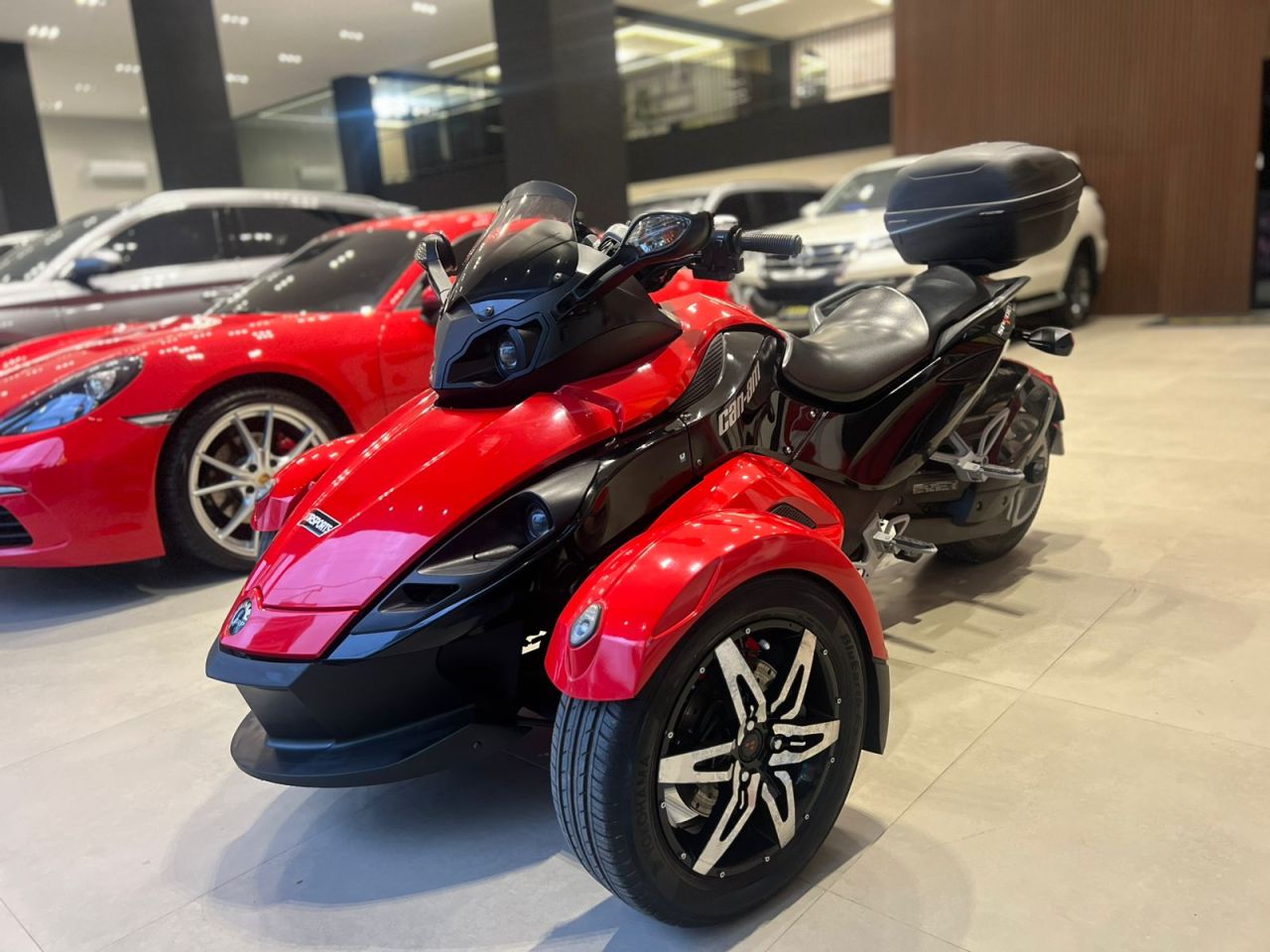 CAN AM SPYDER