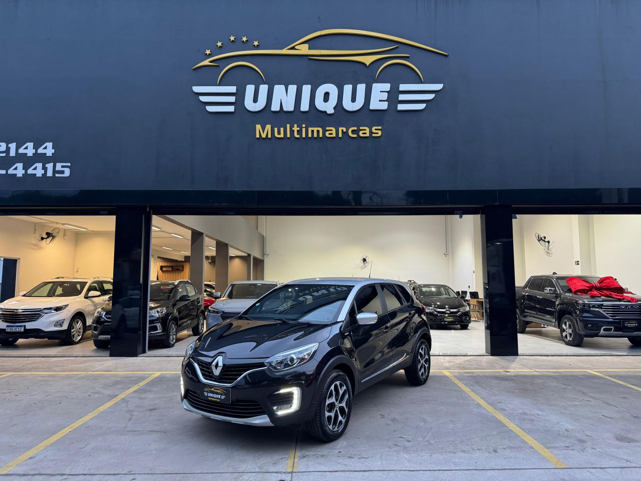 CAPTUR Intense Bose 1.6 16V Flex 5p Aut.