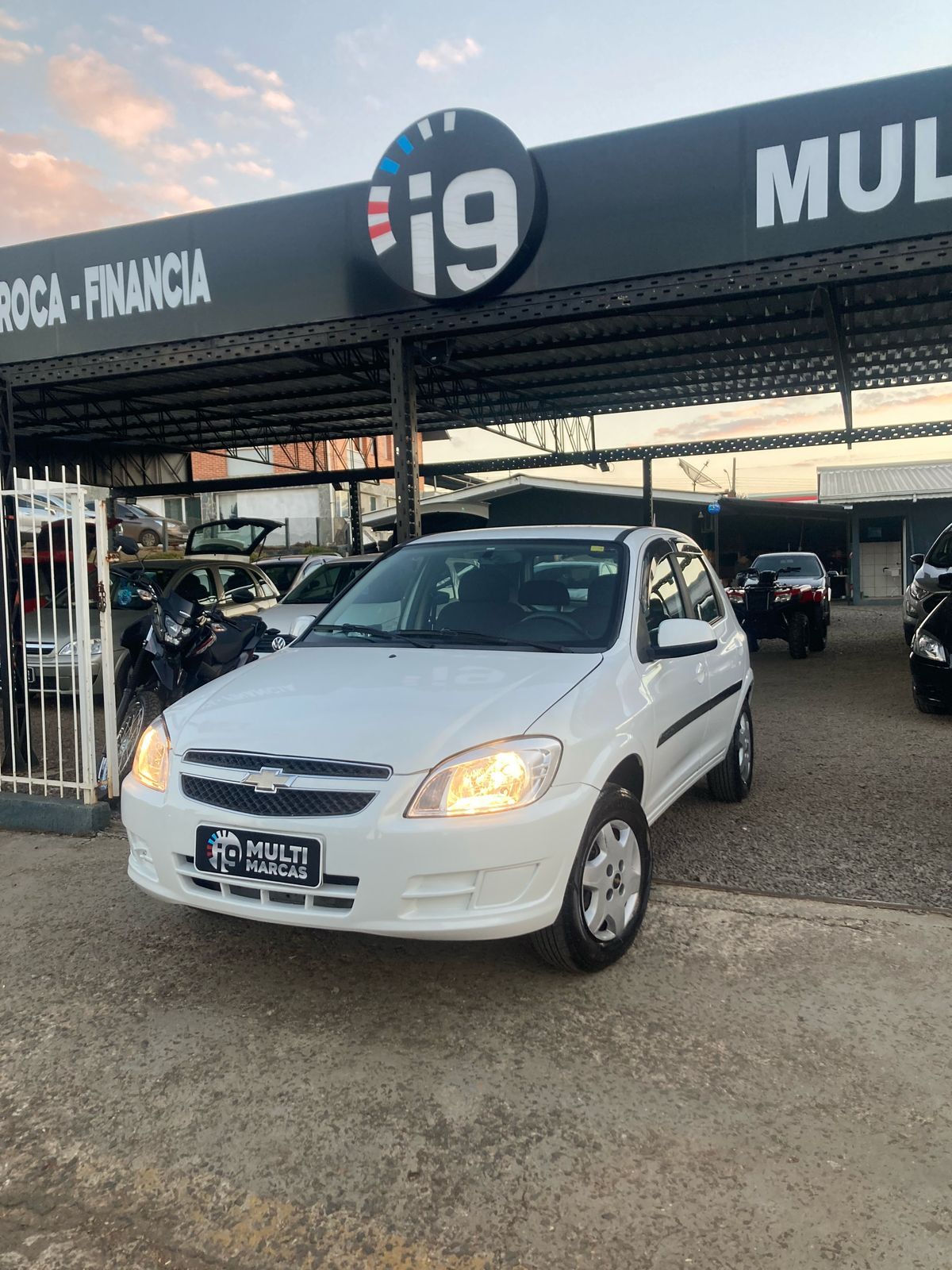 Celta Spirit/ LT 1.0 MPFI 8V FlexP. 5p