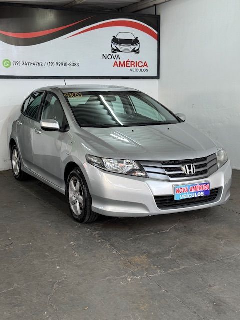 CITY Sedan LX 1.5 Flex 16V 4p Aut.