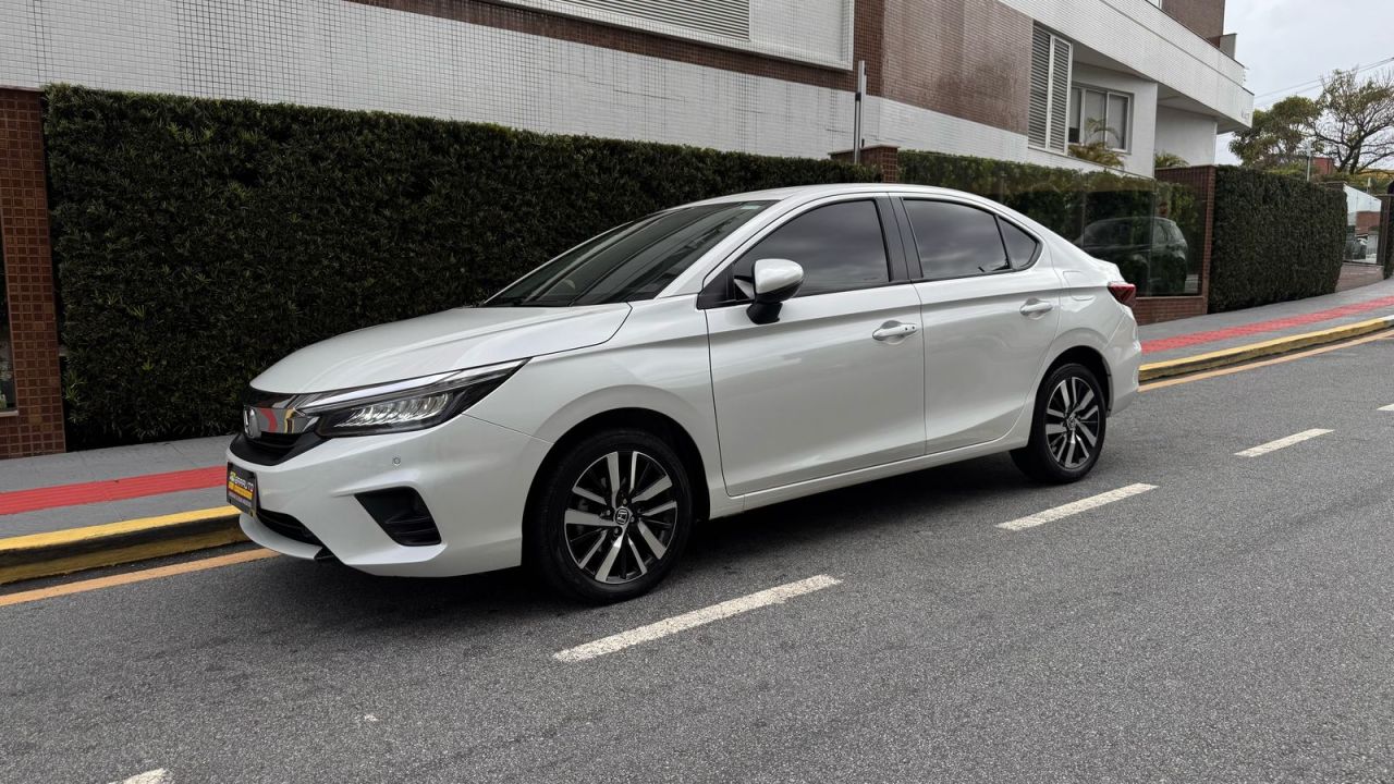 CITY Sedan Touring 1.5 Flex 16V 4p Aut.
