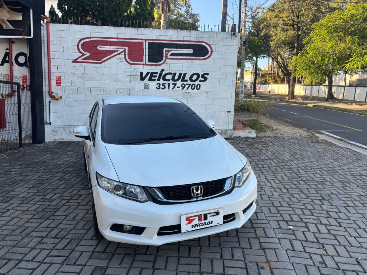 Civic Sedan LXR 2.0 Flexone 16V Aut. 4p