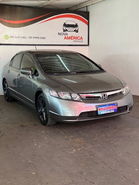 Civic Sedan LXS 1.8/1.8 Flex 16V Aut. 4p