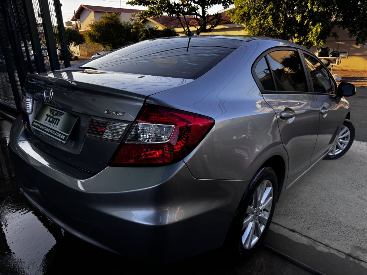 Civic Sedan LXS 1.8 Flex 16V Mec. 4p