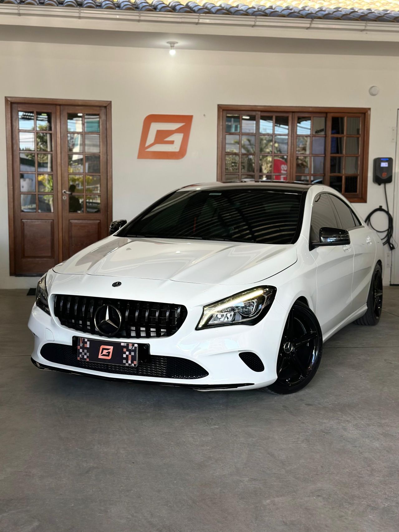 CLA-180 1.6 16V 122cv Aut.